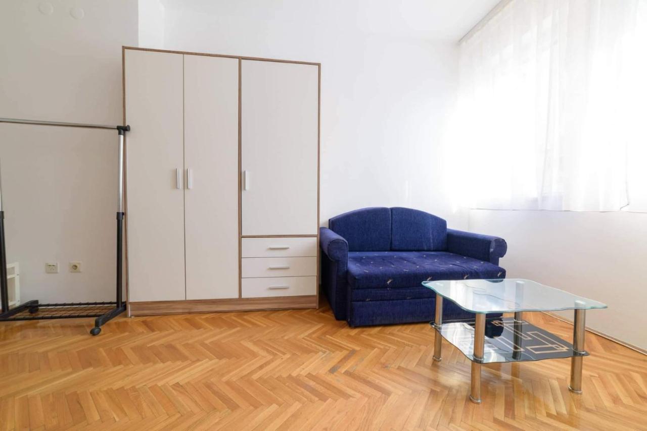 Ferienwohnung Mm2 Novi Sad Exterior foto
