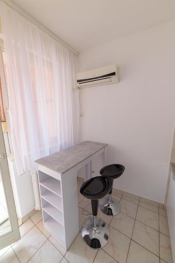 Ferienwohnung Mm2 Novi Sad Exterior foto